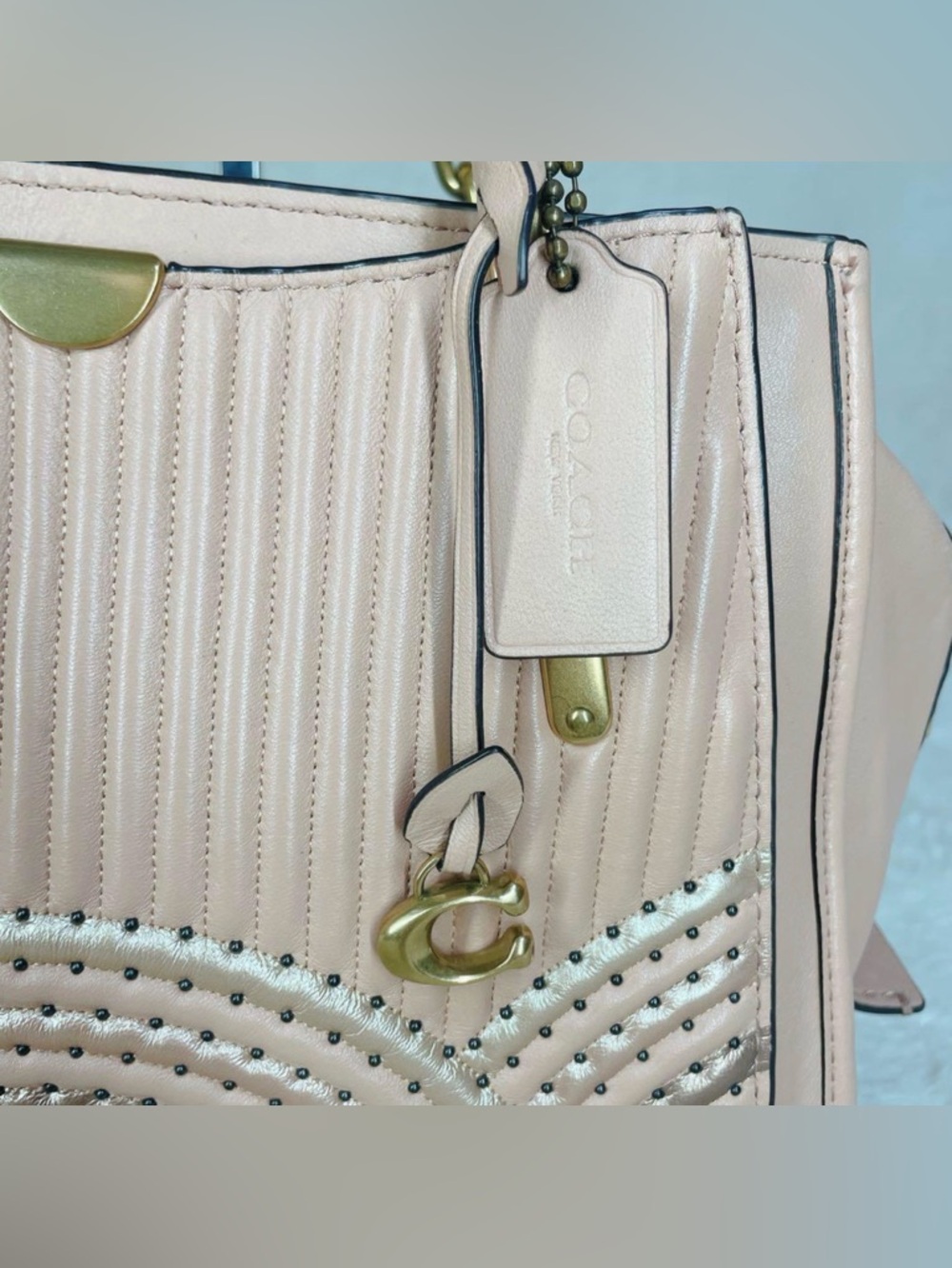 Coach Dreamer 27 With Colorblock Deco Quilting And Rivets EUC - Picture 2 of 16